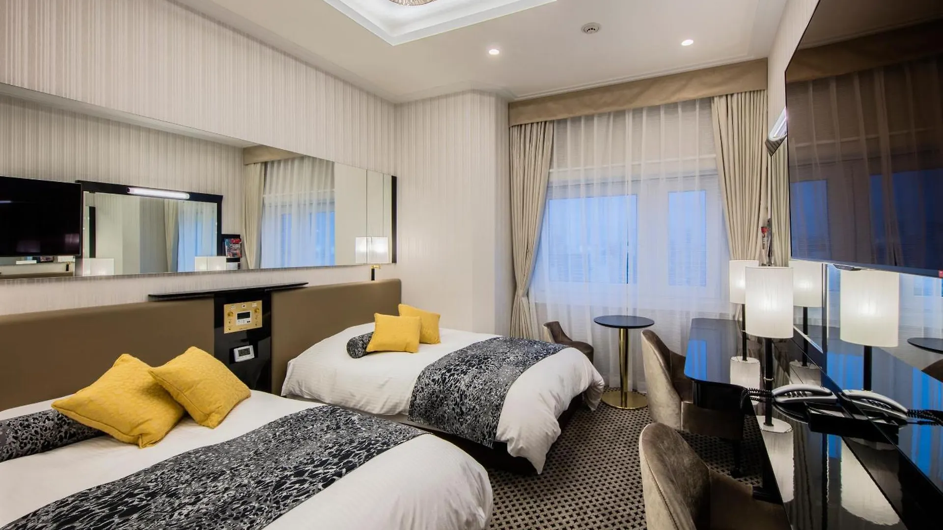 Apa Hotel Asakusa Tawaramachi Ekimae Tokio Japonia