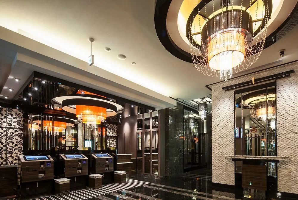 Apa Hotel Asakusa Tawaramachi Ekimae Tokio