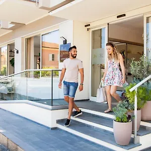 https://hotel-virginia-diano-marina.hotelitalianriviera.com