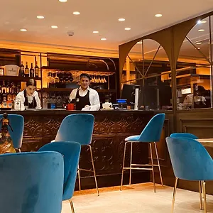 https://hotel-pioppeto-saronno-21047.it-lombardy.com